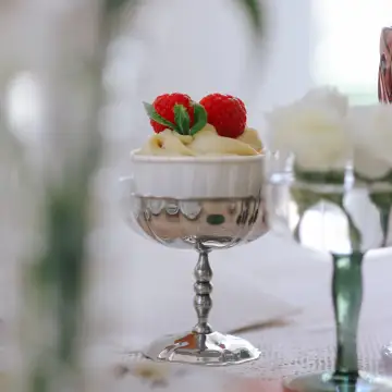 Pistachio-Raspberry Cupcake photo 2