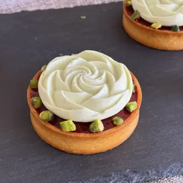 Pistachio-Raspberry Mini Tart foto 10